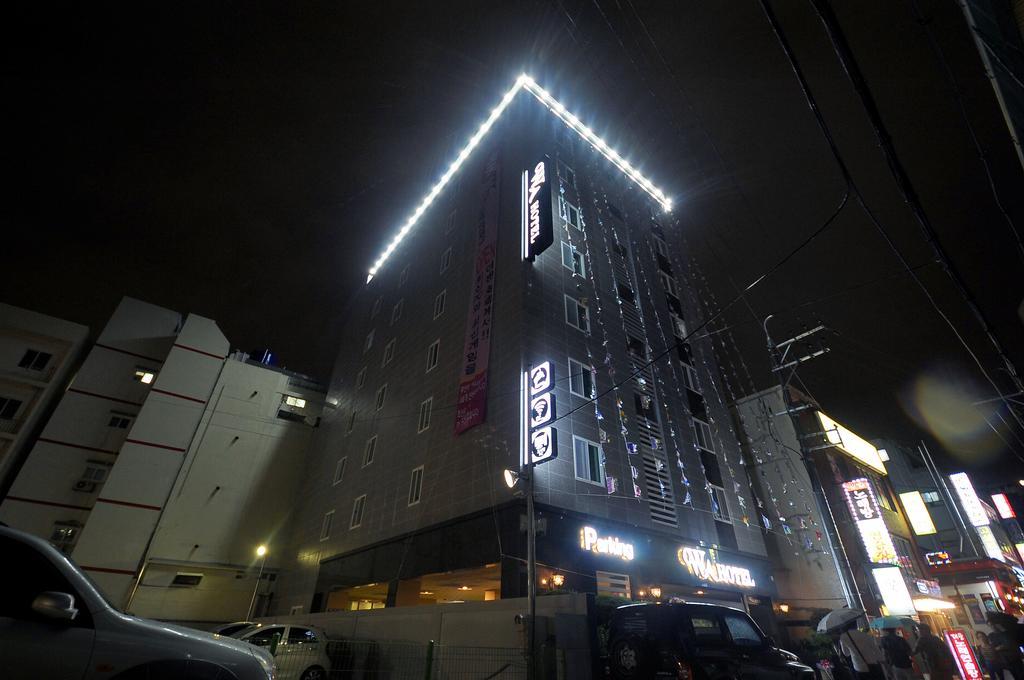 Wa Hotel Busan Exterior photo