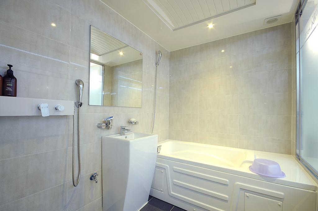 Wa Hotel Busan Room photo