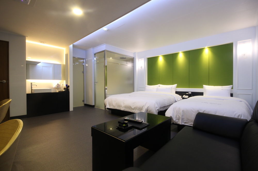 Wa Hotel Busan Exterior photo